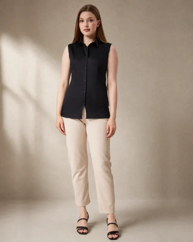 Kadın siyah pamuk polyester slim fit kolsuz gömlek ön görünüm